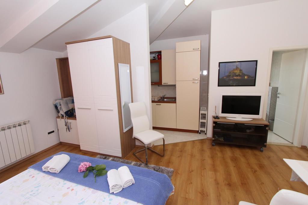 Apartments Tanja Rovinj Bagian luar foto