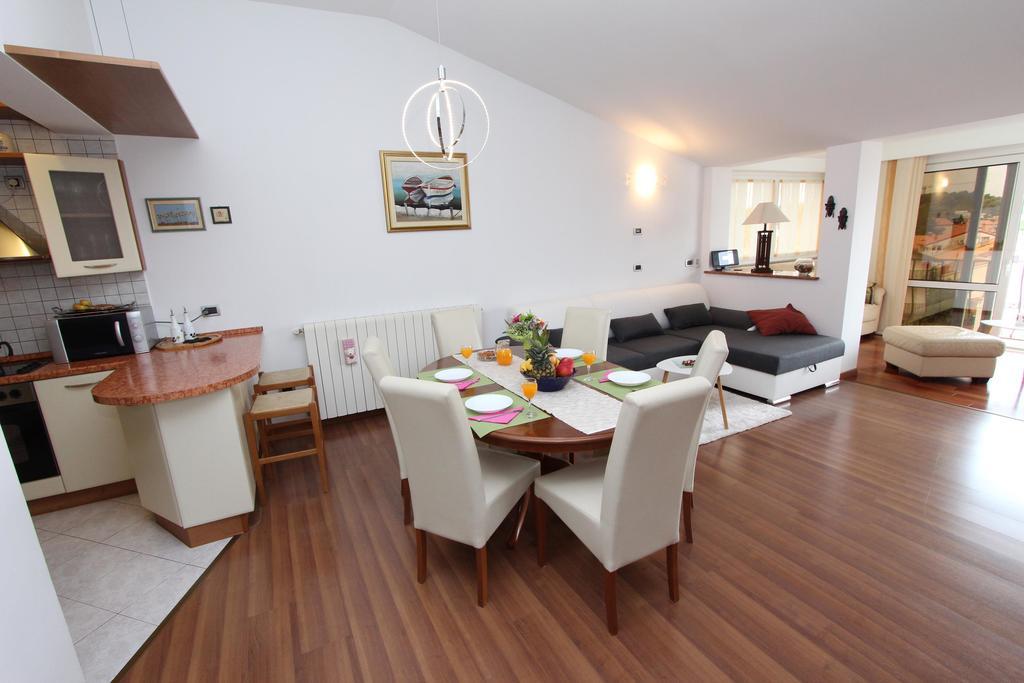 Apartments Tanja Rovinj Bagian luar foto